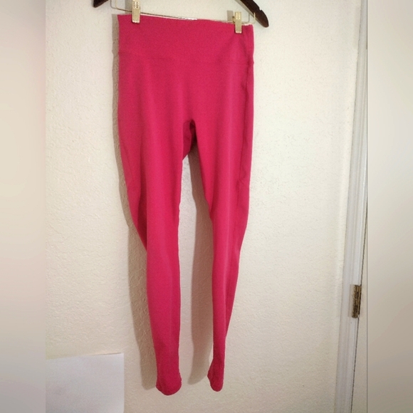 Fabletics Motion 365 Pink Leggings - Picture 3 of 7